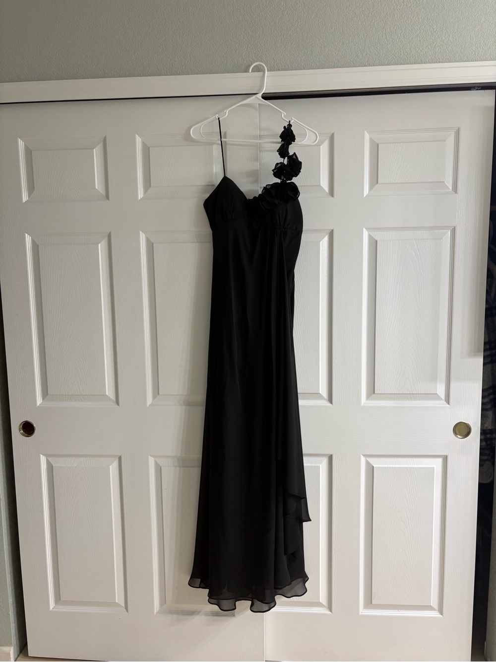 Adrianna Papell Black One-Shoulder Gown with Floral Strap